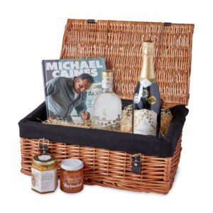 Deluxe hamper with Classic Cuvee, gin, cookery book, honey and marmalade